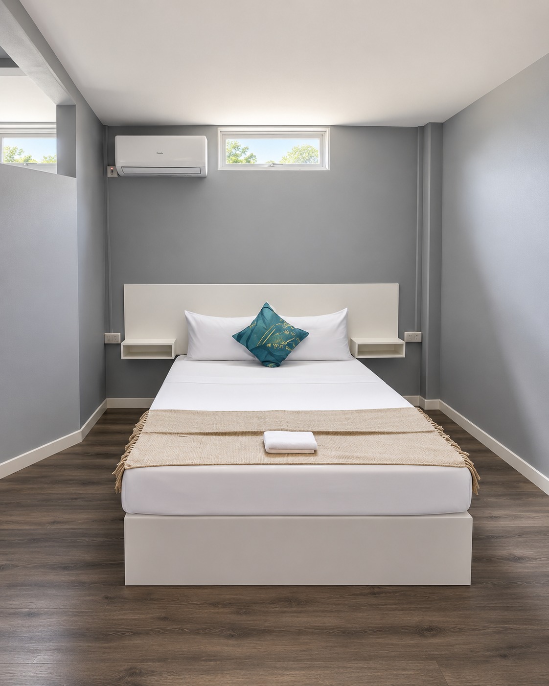 Queen room interior at Point Bay Hotel, Kingstown